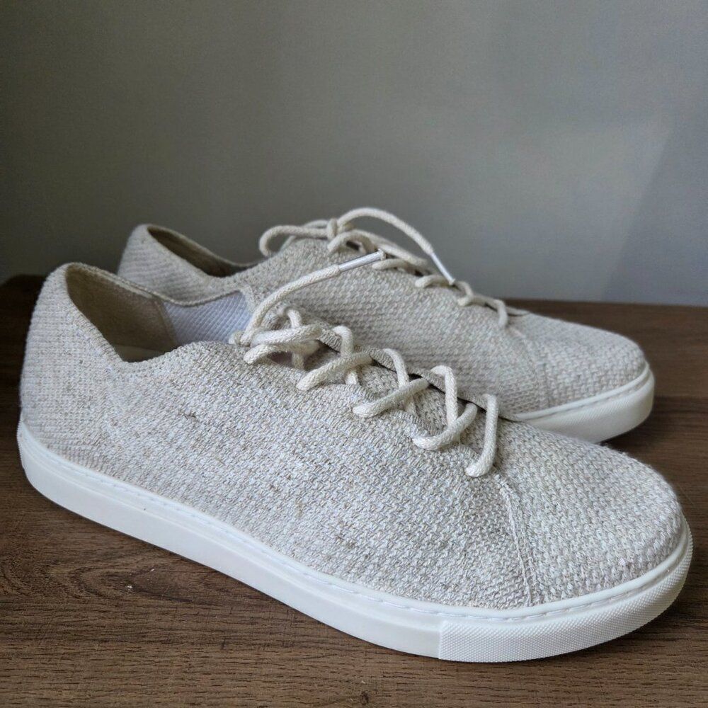 NEW NEVER WORN NISOLO CREAM STRETCHY SNEAKERS SIZE 10 & 11 WOMENS